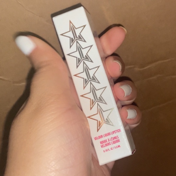 JEFFREE STAR COSMETICS VELOUR LIQUID LIPSTICK IN DRUG LORD (WHITE) - Picture 2 of 4